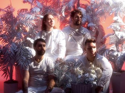 Babylon Picks: Meltt öncesi Beyaz Hayvanlar